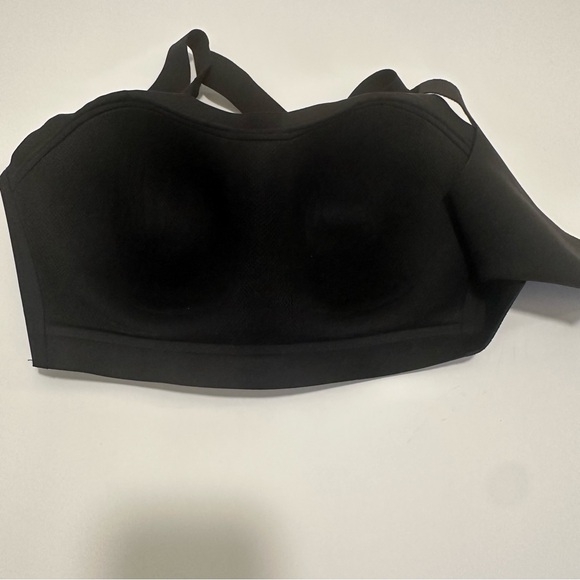 Victoria Sport Black Angel Athletic Bra Back Hook Size 36C - Picture 3 of 5